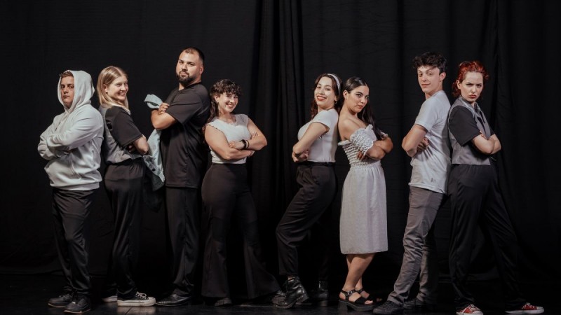 El elenco Giranubes presenta "Los de la mesa 10": una historia de amor